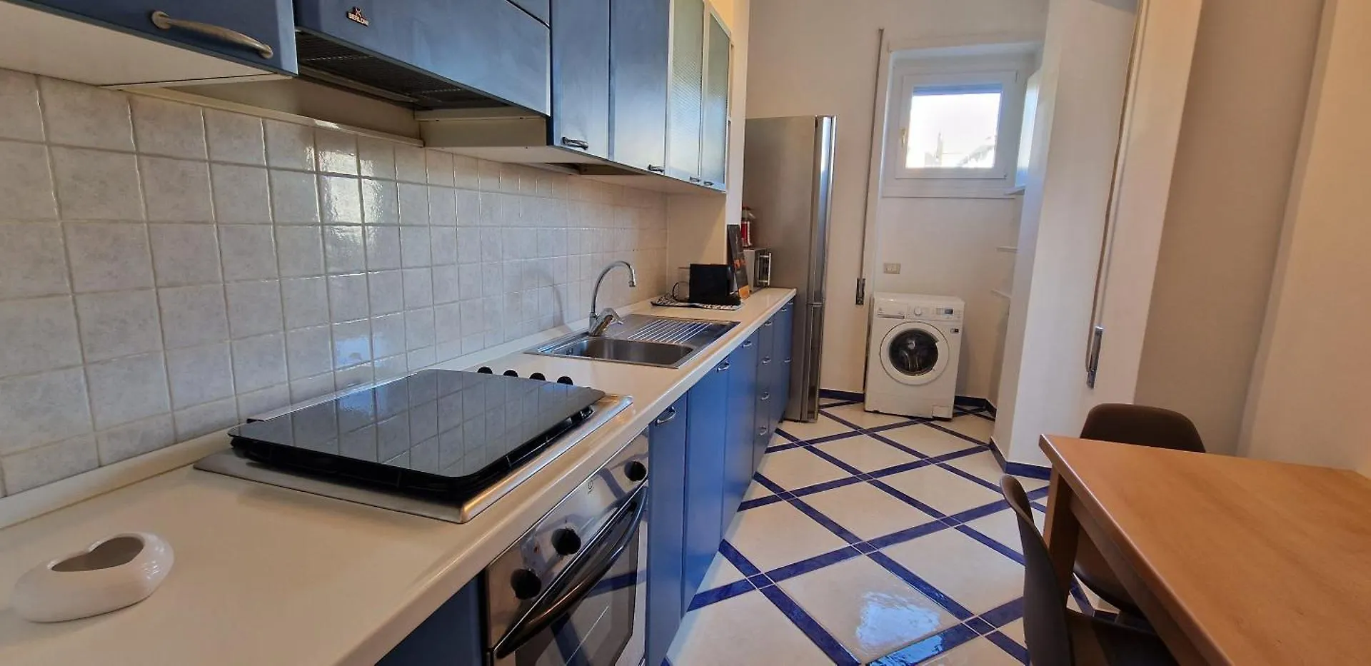 Large Apartment In San Pietro Rome