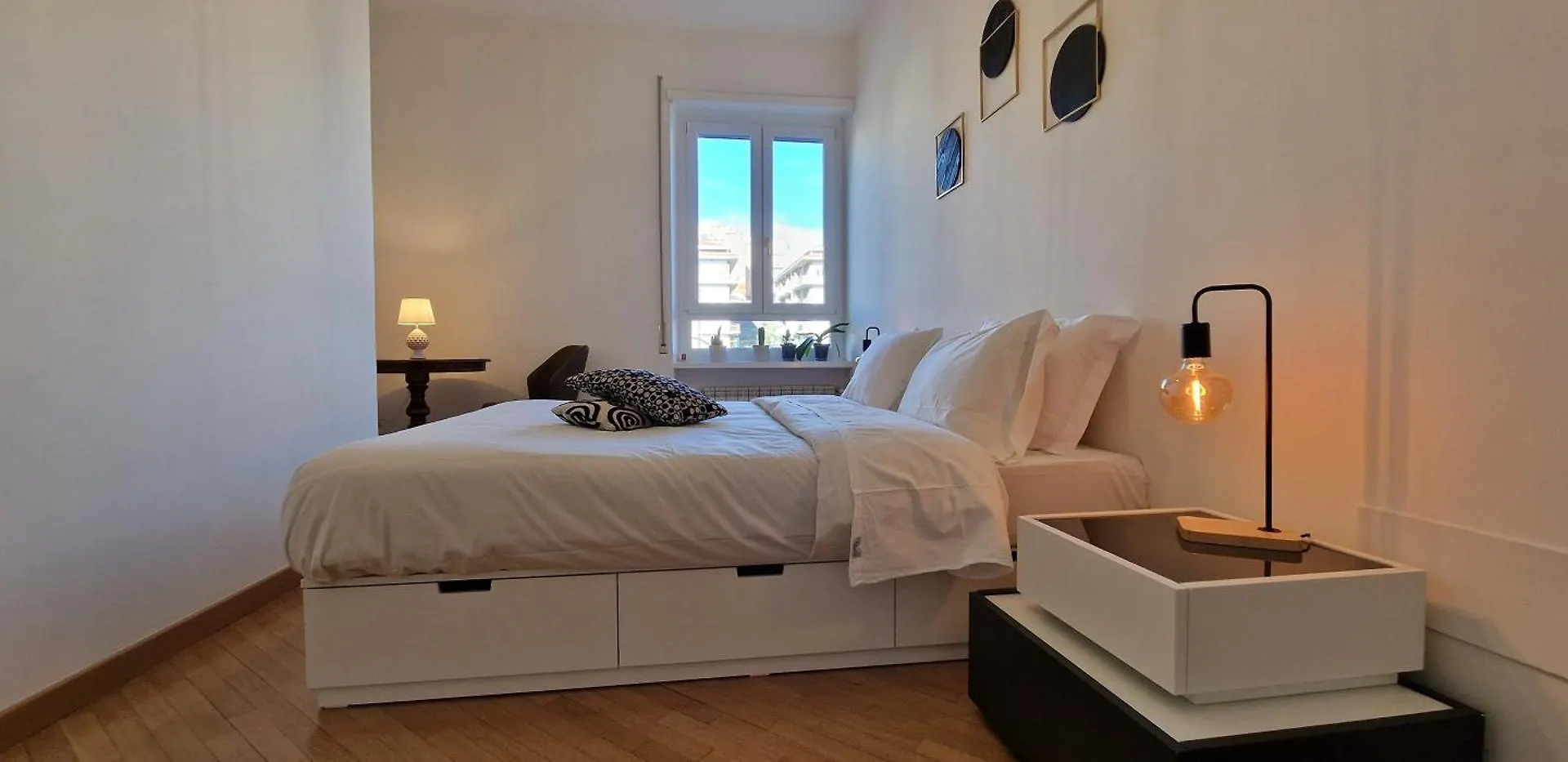 Large Apartment In San Pietro Rome